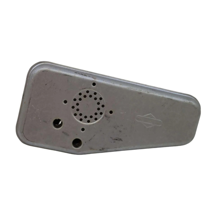 Muffler 496106 dans le groupe Pièces De Rechange / Pièces détachées Briggs & Stratton chez GPLSHOP (496106)