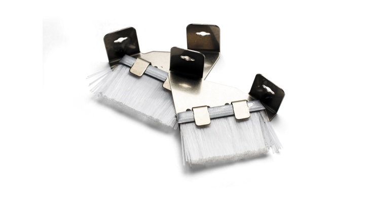 brosses pour roues arriére, Automower® 220AC, 230ACX, Solar Hybrid dans le groupe Pièces De Rechange Robots Tondeuse / Pièces détachées Husqvarna Automower® 220 AC / Automower 220 AC - 2015 chez GPLSHOP (5051328-01)