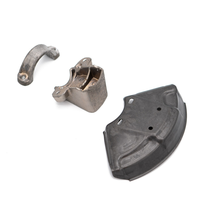 Protection de lame avec adaptateur, 200 mm dans le groupe Pièces De Rechange / Pièces détachées Débroussailleuses / Pièces détachées Husqvarna 545RX/T/Autotune chez GPLSHOP (5373109-03)