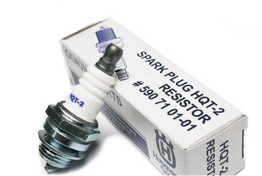 HQT-2 dans le groupe Pièces De Rechange / Bougie d’allumage / Bougie d’allumage pour motoculteurs chez GPLSHOP (5907101-01)