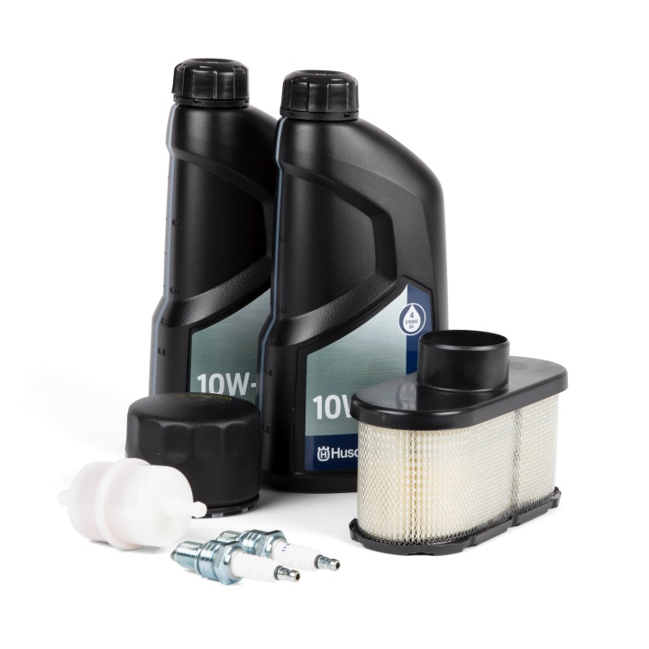 Kit d'entretien Husqvarna R420TsXAWD dans le groupe Produits Husqvarna pour la sylviculture et le jardinage / Husqvarna Tondeuse à gazon autoportée / Kit d'entretien et accessoires chez GPLSHOP (5998972-01)