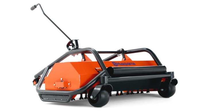 Flail mower dans le groupe Produits Husqvarna pour la sylviculture et le jardinage / Husqvarna Tondeuse à gazon autoportée / Kit d'entretien et accessoires chez GPLSHOP (9667965-01)