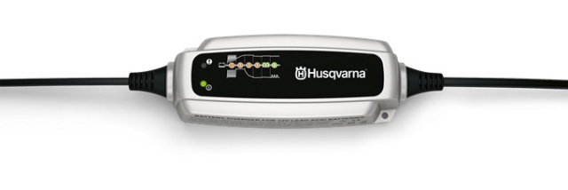 Husqvarna Chargeur de batterie BC 0.8