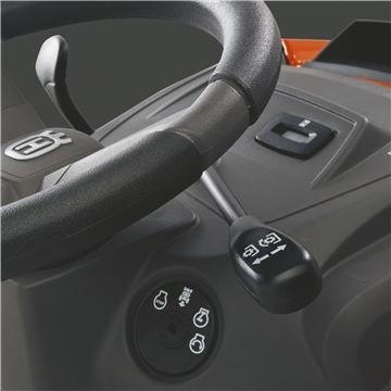 Husqvarna TS 138L Tracteur tondeuse