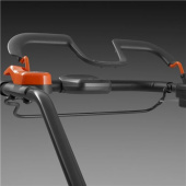 Husqvarna LC 141iV Tondeuse Tractée À Batterie + BLi20 & QC80 Husqvarna LC 141iV Tondeuse Tractée À Batterie + BLi20 & QC80