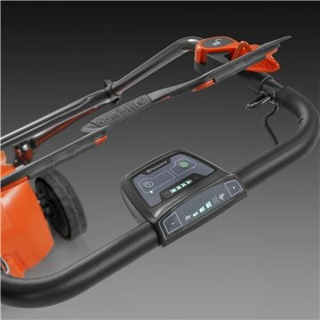Husqvarna LC 247Li Tondeuse Tractée À Batterie