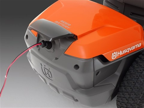 Rider à batterie Husqvarna R112iC 