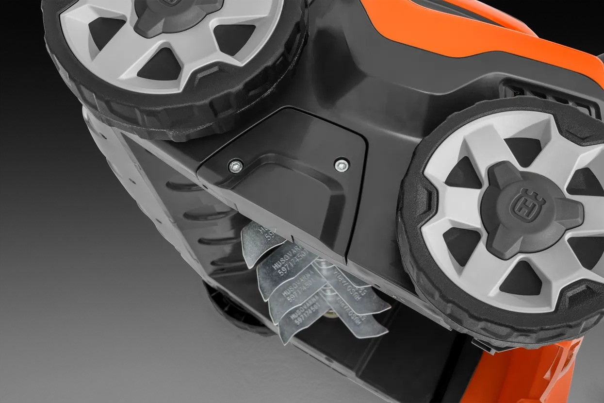 Husqvarna Aérateur S138i + B140 & C80