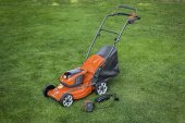 Husqvarna LC137i Husqvarna LC137i