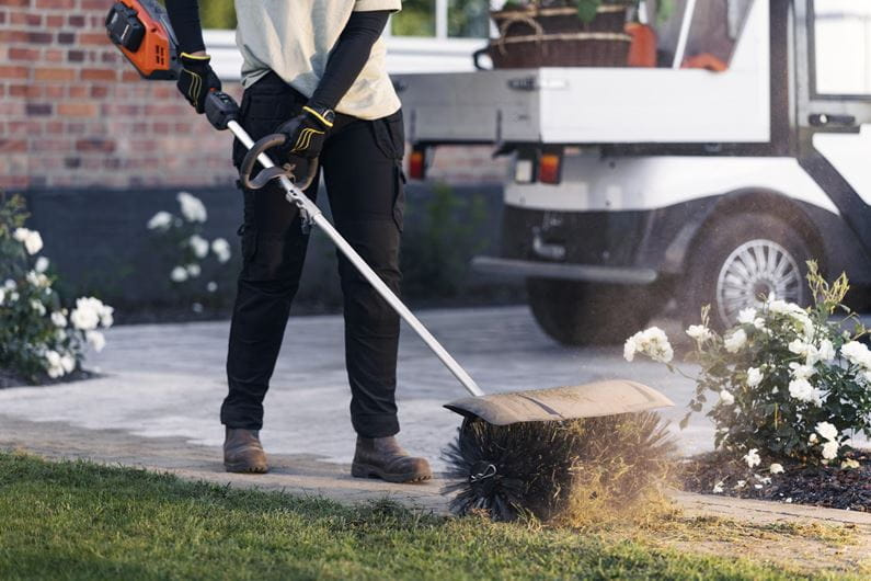 Husqvarna 525iLK Débroussailleuse électriques