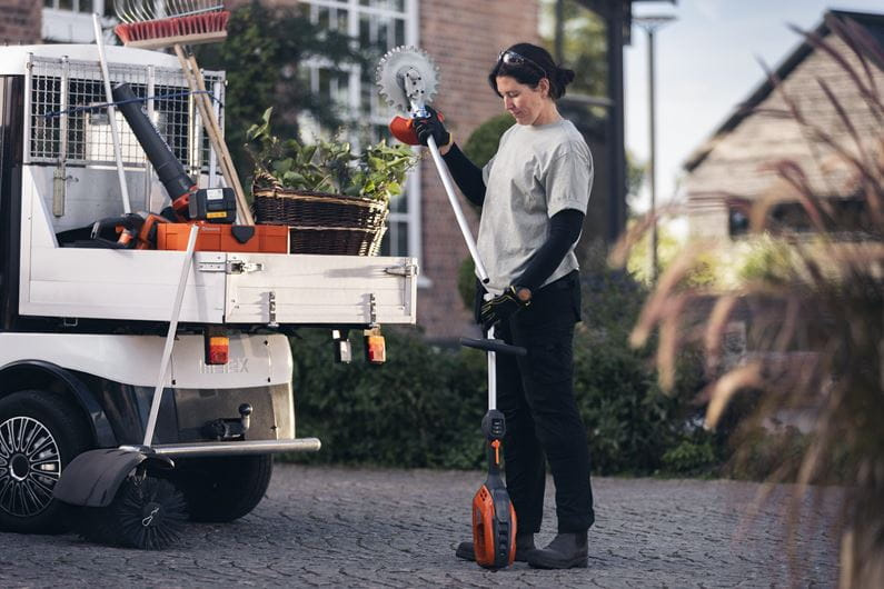 Husqvarna 525iLK Débroussailleuse électriques