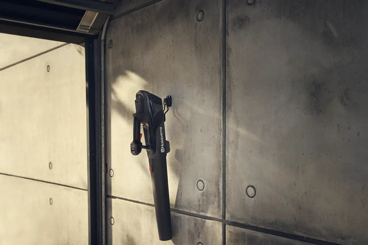 Husqvarna Aspire™ B8X avec batterie ni chargeur