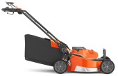 Husqvarna LC 551iV Tondeuse Tractée À Batterie Husqvarna LC 551iV Tondeuse Tractée À Batterie