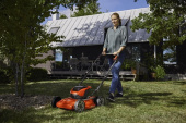 Husqvarna LB 144i Tondeuse Tractée À Batterie Husqvarna LB 144i Tondeuse Tractée À Batterie