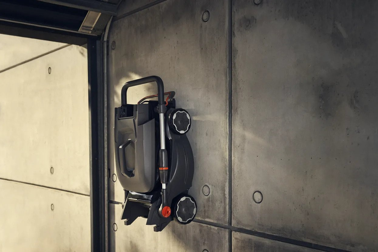 Husqvarna Aspire LC34 avec batterie ni chargeur