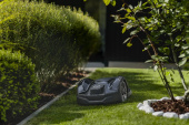 Husqvarna Automower® 305E Nera Robot Tondeuse Husqvarna Automower® 305E Nera Robot Tondeuse