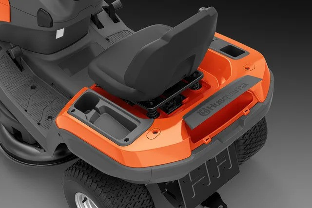 Husqvarna TS 215T Tracteur tondeuse