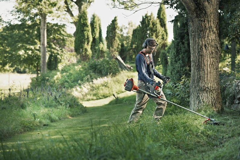 Husqvarna 122R Débrousailleuse