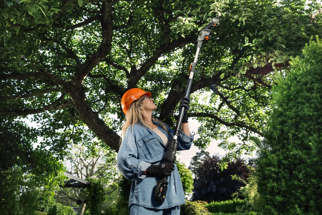 Husqvarna Aspire™ PS30X-P4A + Perche télescopique Aspire™ sans batterie ni chargeur